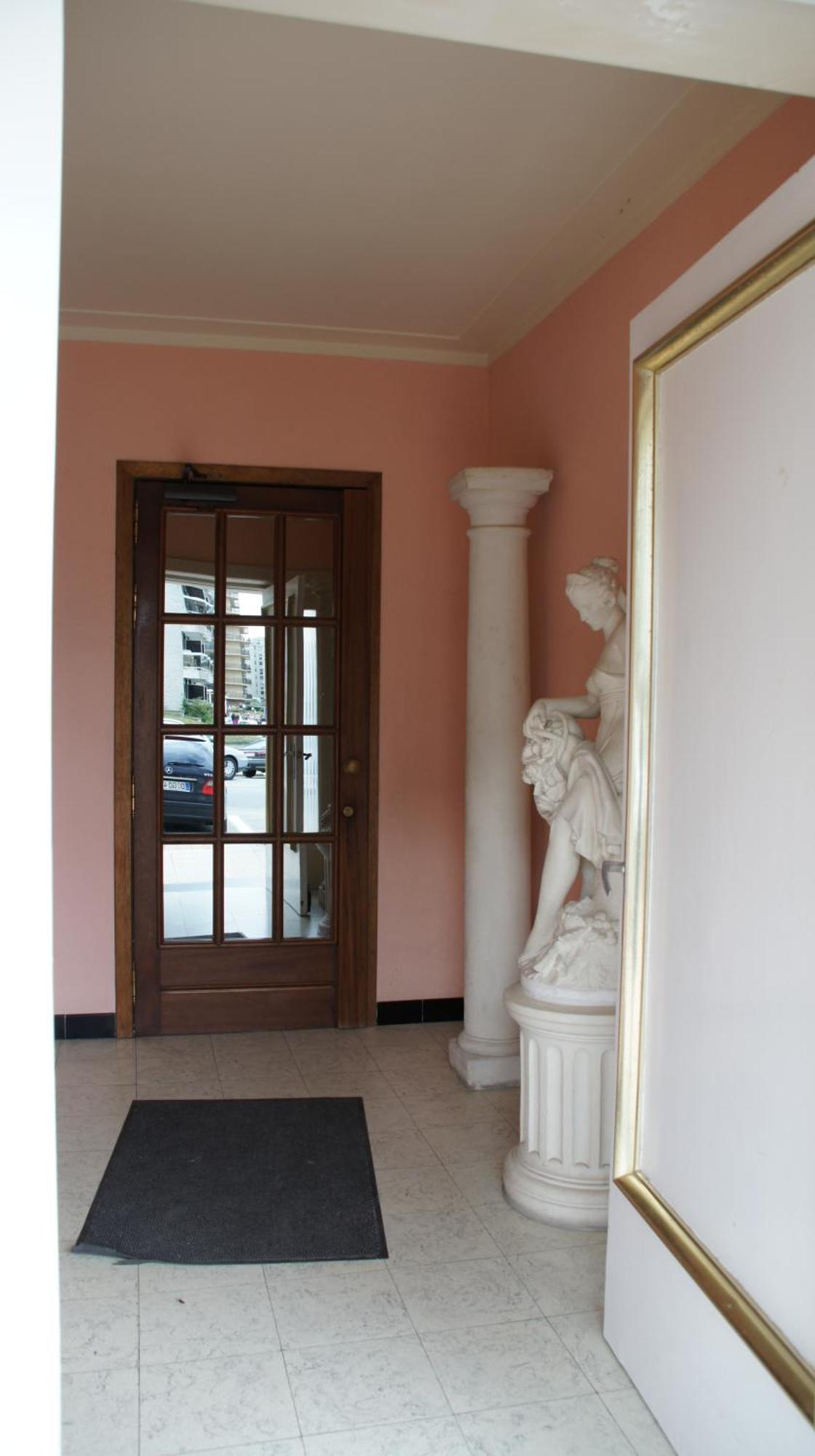 Appartement Le Royal. De Panne Exteriör bild